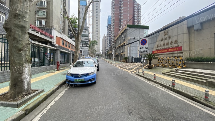 武汉市盲校住宅小区外景图