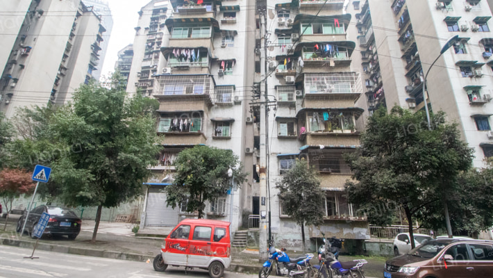 南坪正街外景图