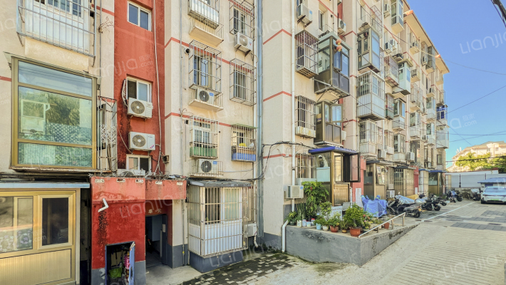 商业街甲6外景图