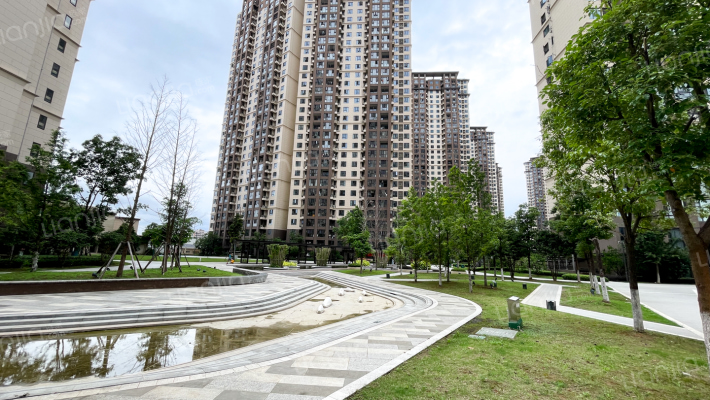 武汉雅居乐花园2期外景图