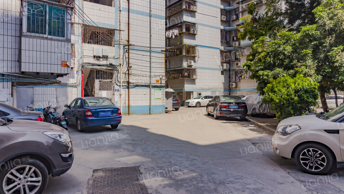 左海公寓东区外景图