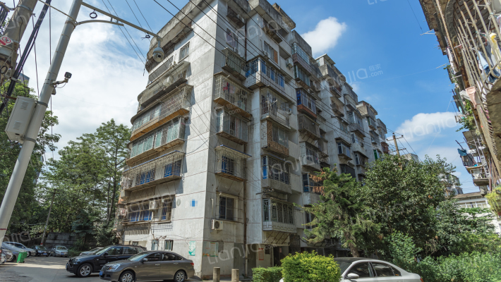 万里新村外景图