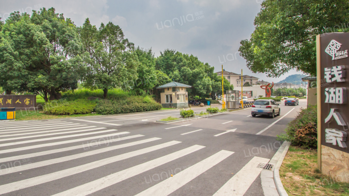 钱湖人家外景图