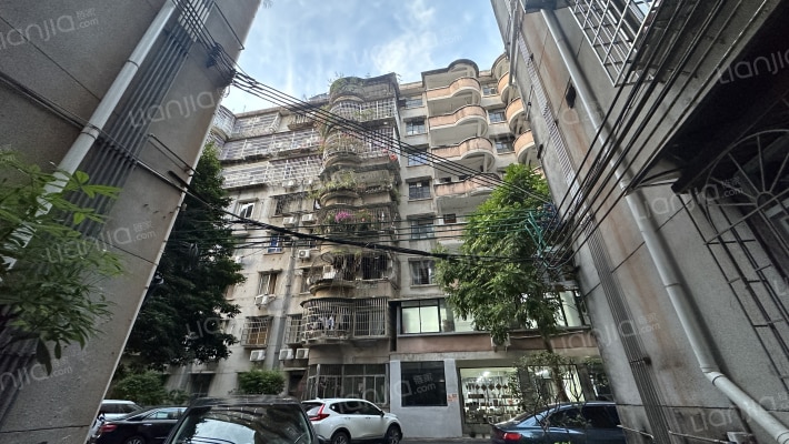 天河直街102-120号宿舍(双号)外景图