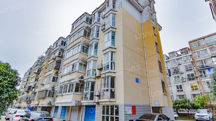 京江花苑外景图