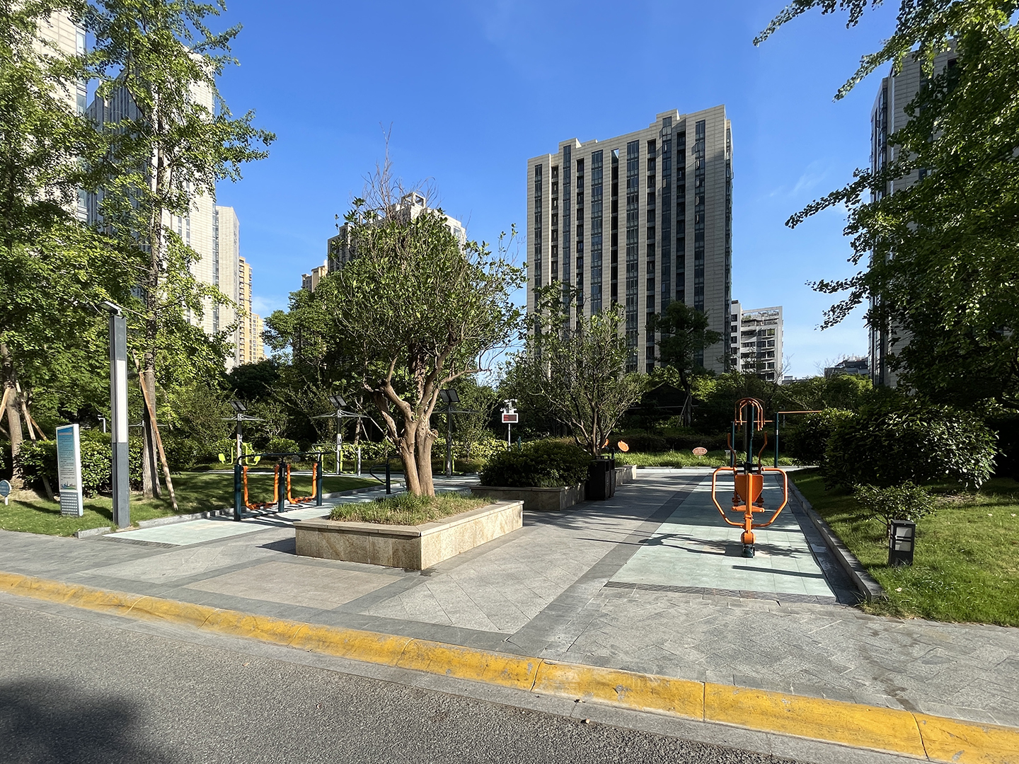 印月尚庭小区实景 9