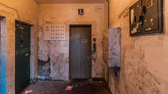 八元小区外景图