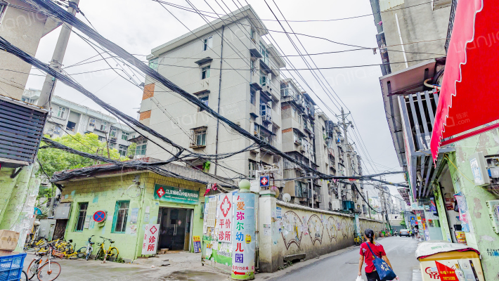 中铁南苑外景图