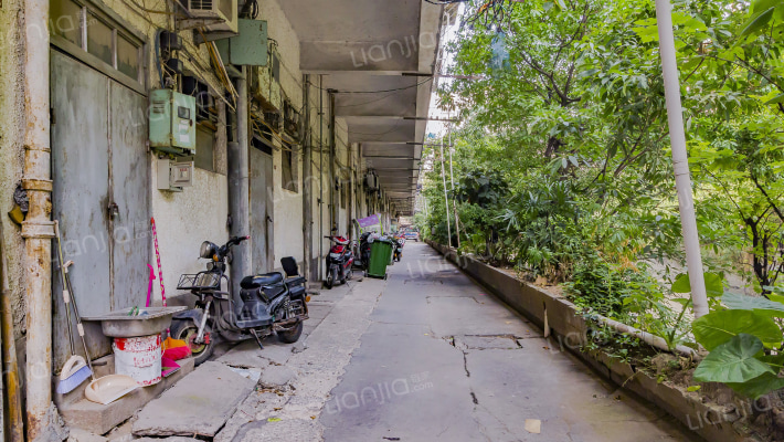 国货商厦新村外景图