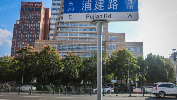 浦建小区外景图