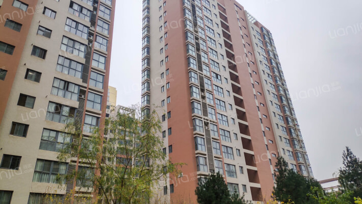 交大曲江新村南苑外景图