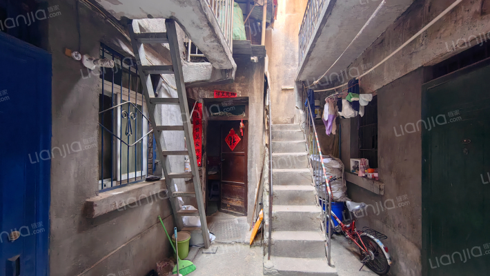 西七路32号外景图