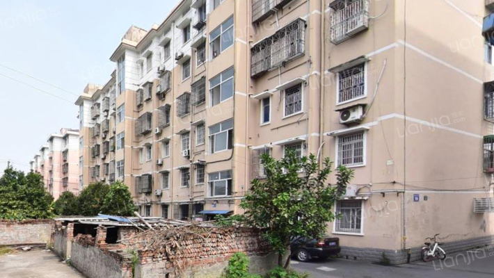 镇前路150号外景图