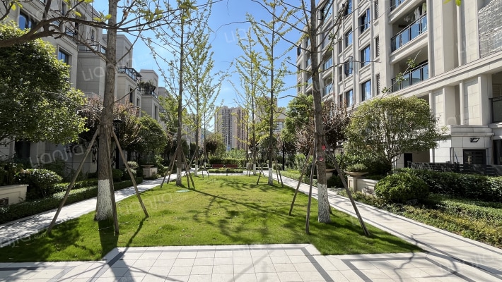 万科四季都会泉咏外景图