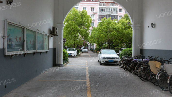 北杰公寓外景图