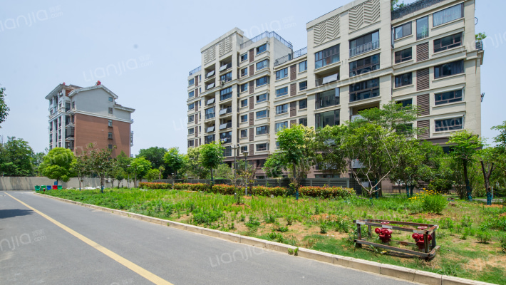 苏南小果园外景图