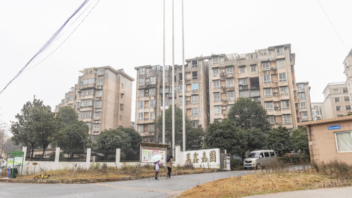 万鑫嘉园外景图