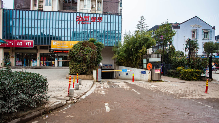 保利海寓外景图