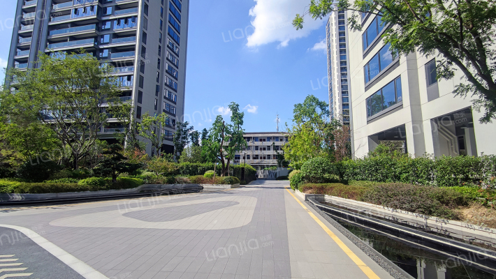 保亿丽云府外景图