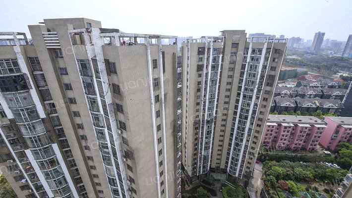 汇城上筑外景图