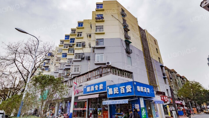 省计委宿舍外景图