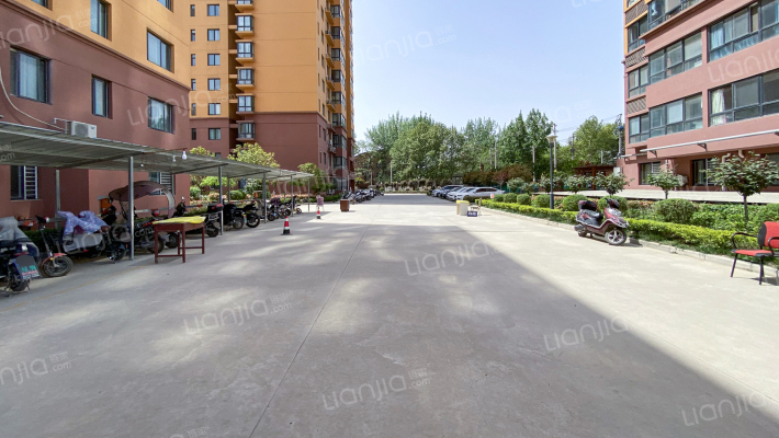 日化南苑外景图