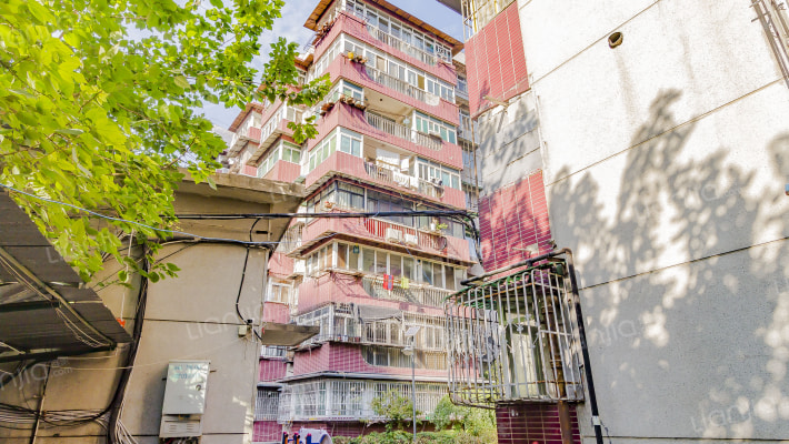 颐园公寓外景图