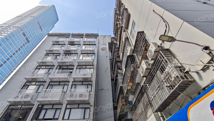 凤凰路188号大院外景图