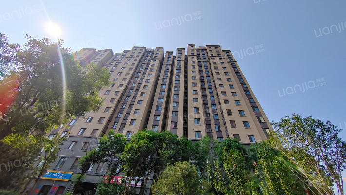 绿地国际城玫瑰明都外景图