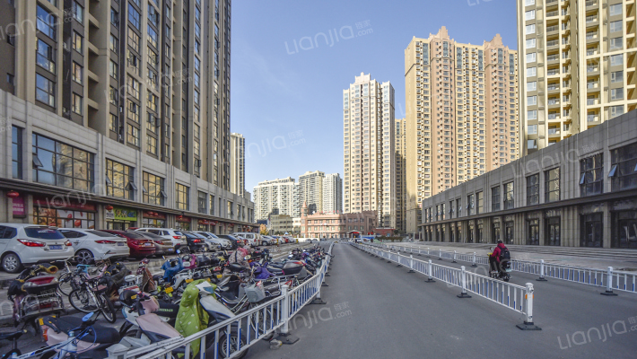 升龙天汇广场外景图