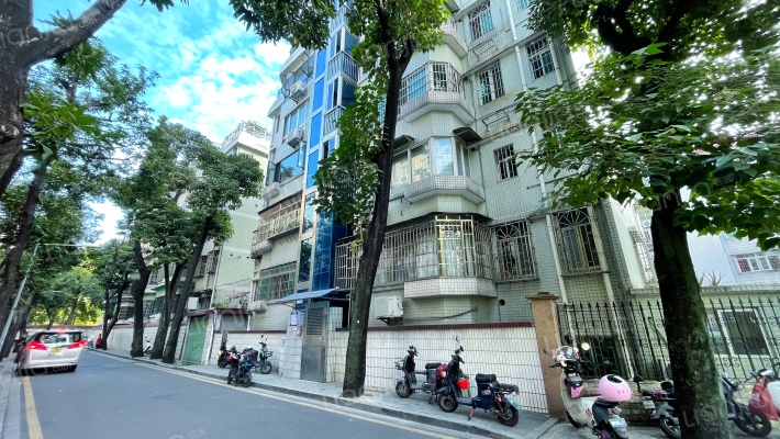 达道西路外景图