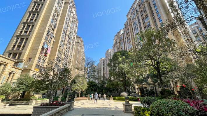 乌龙江大区外景图