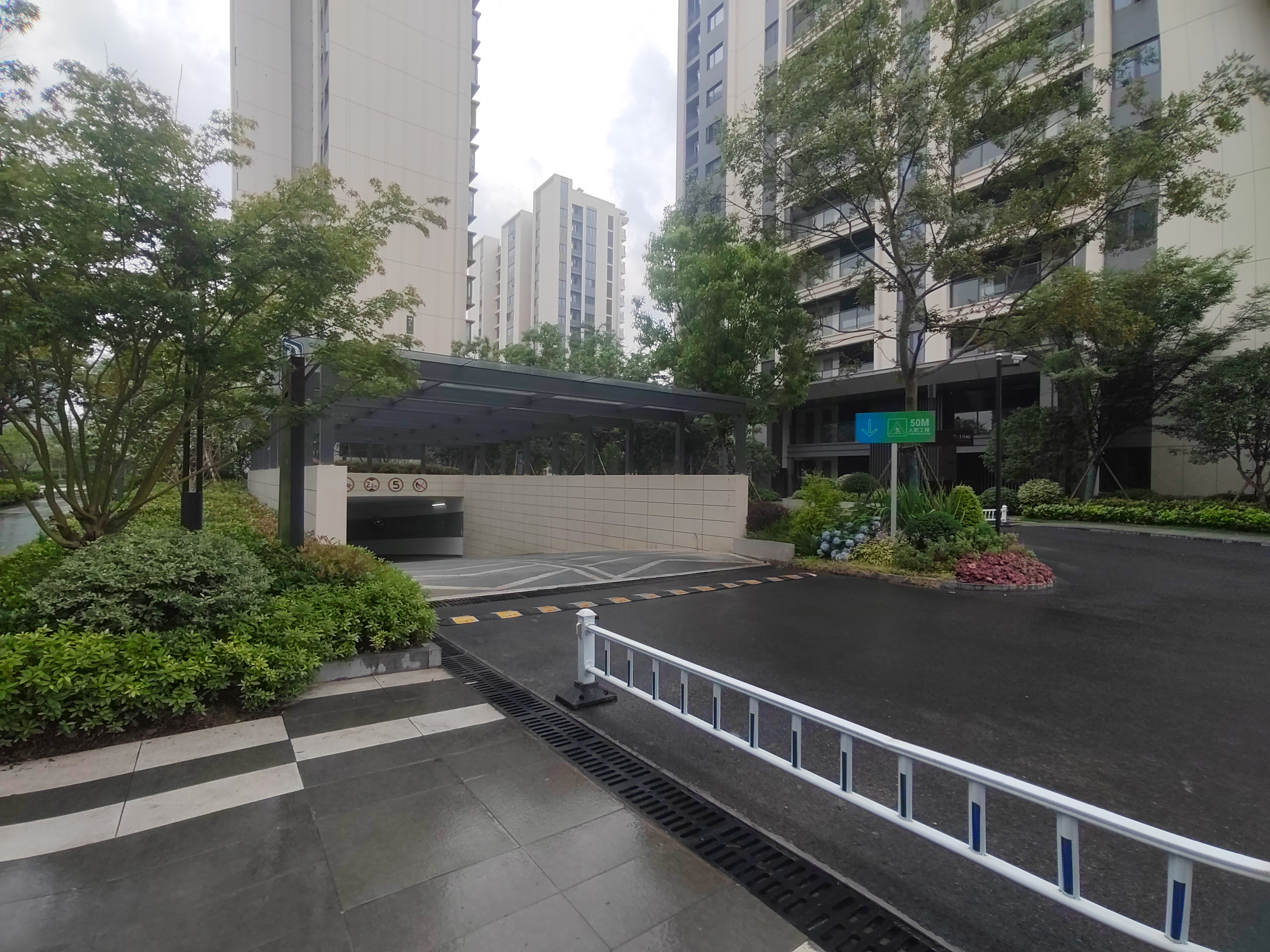 花样年对越天（对越天筑）小区实景 11