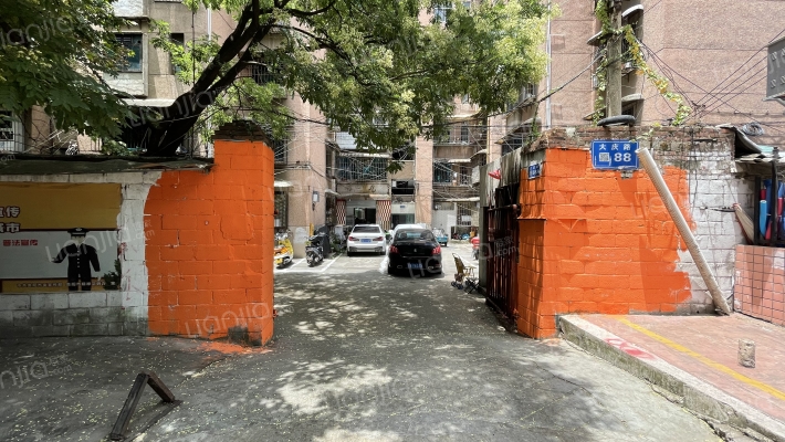 化工学校职工宿舍外景图