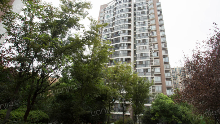 龙居山庄天龙居外景图