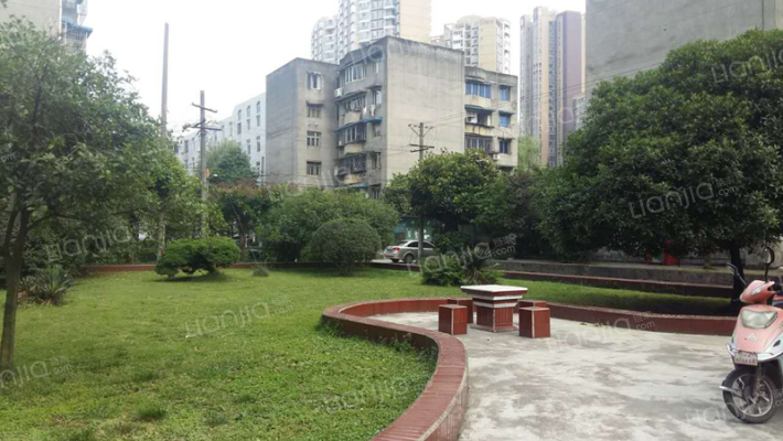 崇兴小区外景图