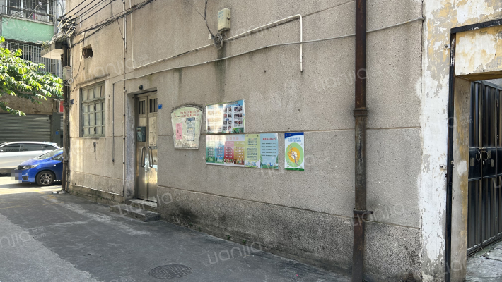 鸿图一街外景图