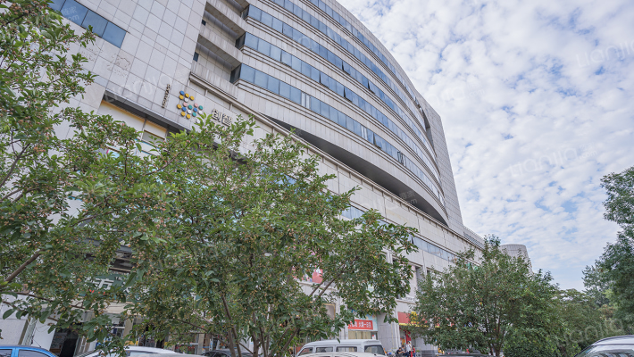 创智中心大厦外景图