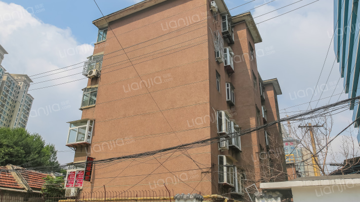 南辛庄街81号外景图