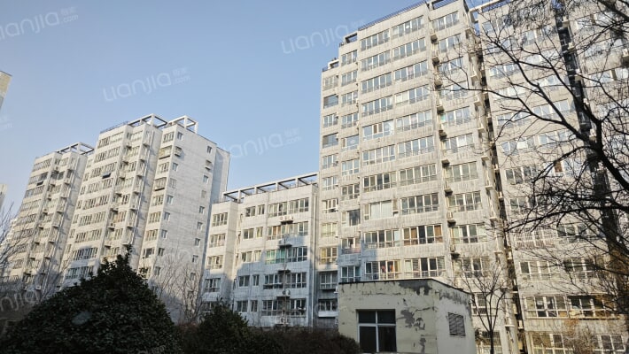 天林苑小区外景图