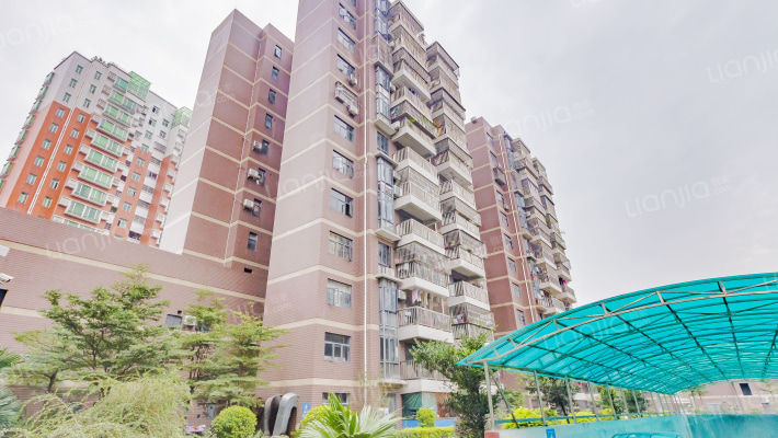 怡海花园外景图