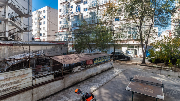 钟楼小区外景图