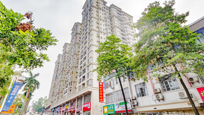 金钻豪庭外景图