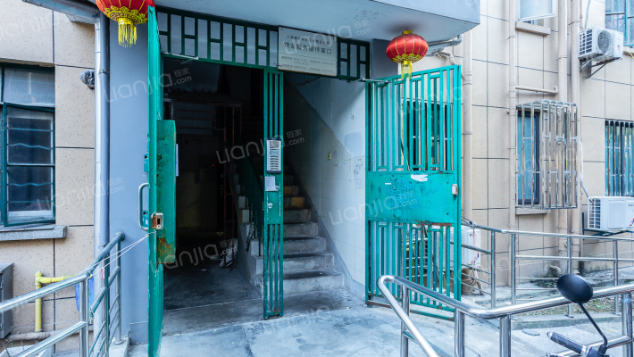 锦绣小区外景图