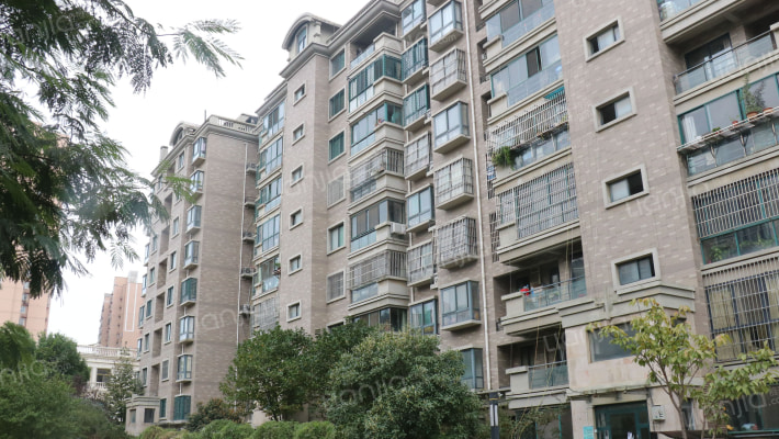 香榭丽都外景图