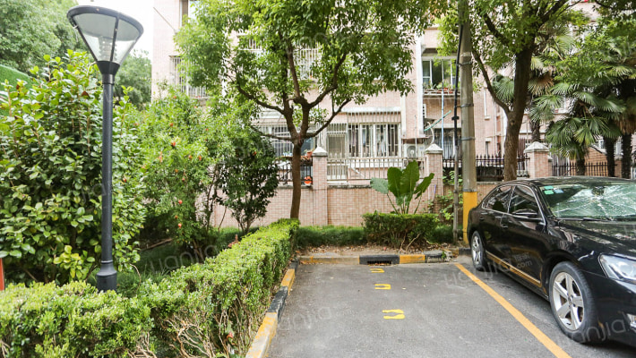 峨海小区外景图