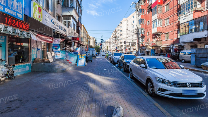 安静街外景图
