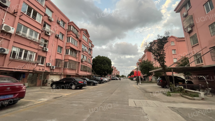 海沙新村外景图