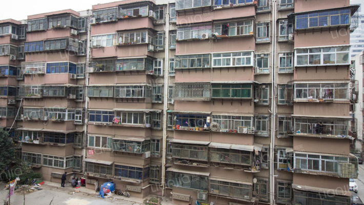 六冶家属院南院外景图