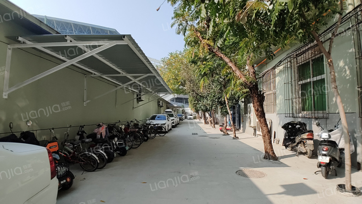 市体委宿舍外景图